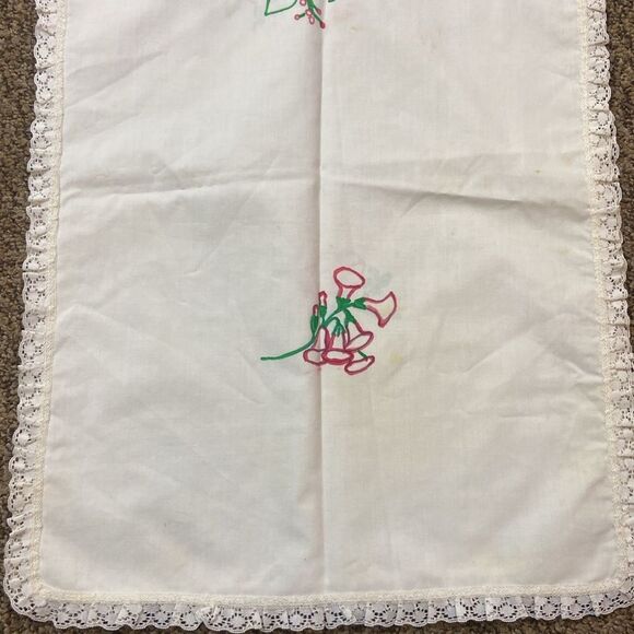 Vintage Floral Painting Table Runner Size 40”x40” - Picture 9 of 16